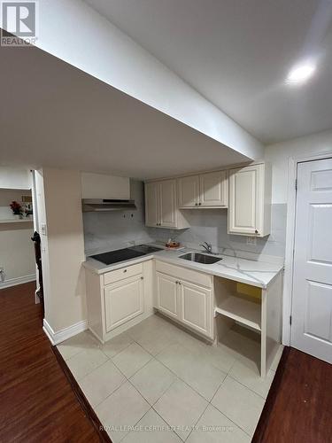 Basement - 537 Navigator Drive, Mississauga, ON - Indoor Photo Showing Kitchen