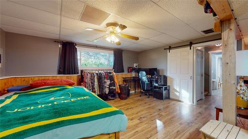 3600 53Rd Street, Cranbrook, BC - Indoor Photo Showing Bedroom