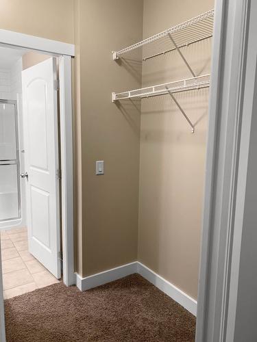 2109-2200 Upper Sundance Drive, West Kelowna, BC - Indoor With Storage