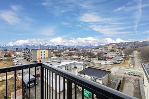 508-1220 Pacific Avenue, Kelowna, BC - Outdoor With Balcony With View