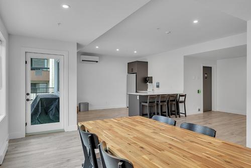 508-1220 Pacific Avenue, Kelowna, BC - Indoor Photo Showing Dining Room