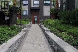 204 - 1100 BRIAR HILL AVENUE  Toronto, ON M6B 1M7
