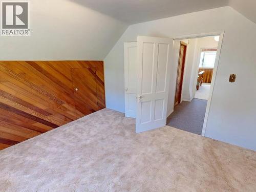 5438 Laburnum Ave, Powell River, BC - Indoor