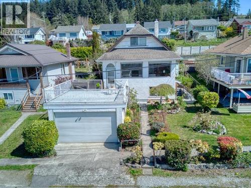 5438 Laburnum Ave, Powell River, BC - Outdoor