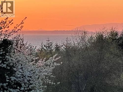 5438 Laburnum Ave, Powell River, BC - Outdoor With Body Of Water With View