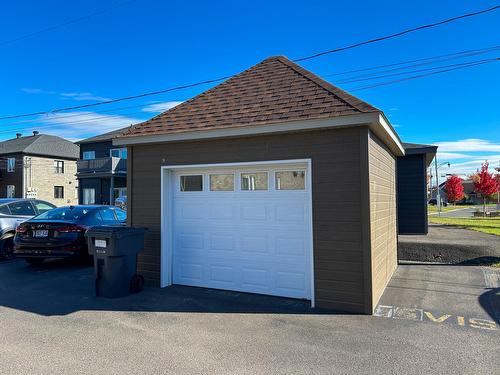 Garage - 2610  - 2616 Rue De L'Étoffe, Drummondville, QC - Outdoor