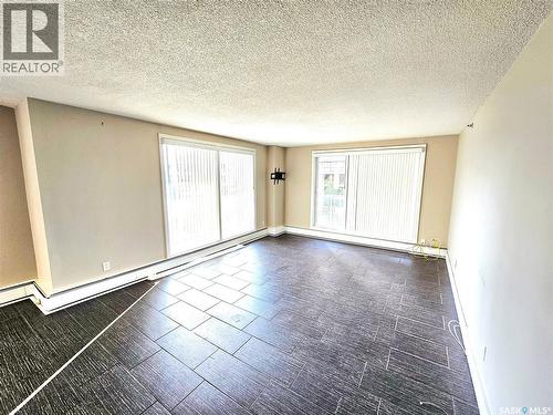 607 320 5Th Avenue N, Saskatoon, SK - Indoor Photo Showing Other Room