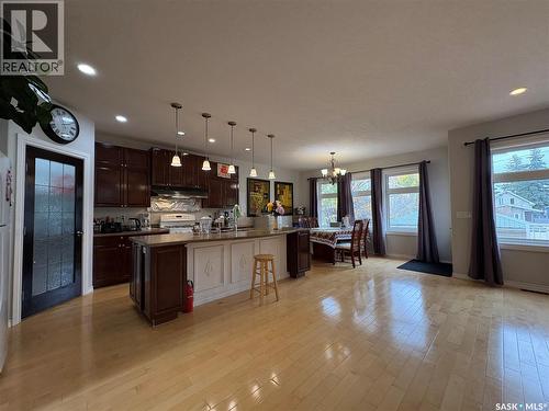 2117 Broder Street, Regina, SK - Indoor Photo Showing Kitchen