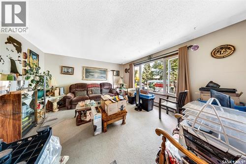 309 / 311 Y Avenue S, Saskatoon, SK - Indoor