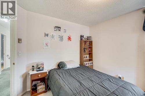 5407 Allendale Crescent, Castlegar, BC - Indoor Photo Showing Bedroom
