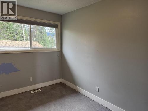 234 Centennial Drive, Mackenzie, BC - Indoor Photo Showing Other Room
