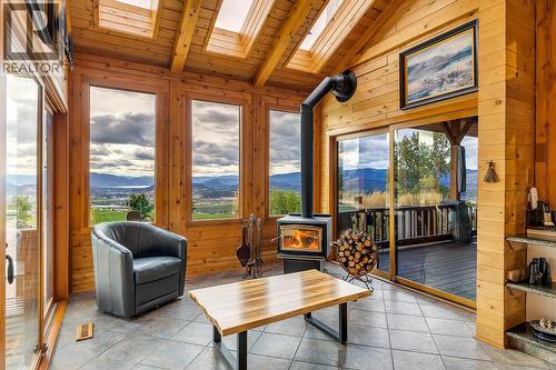 Nook/Reading Room - 5705 Upper Booth N Road, Kelowna, BC - Indoor With Fireplace