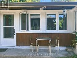 2 - 12 TOWER LANE  London East, ON N6A 2L8