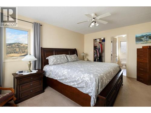 5432 Rochdell Road, Coldstream, BC - Indoor Photo Showing Bedroom