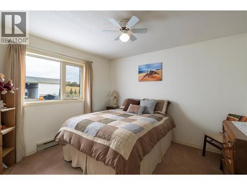 5432 Rochdell Road, Coldstream, BC - Indoor Photo Showing Bedroom