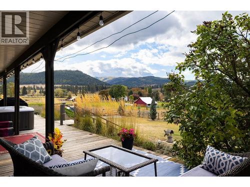5432 Rochdell Road, Coldstream, BC - Outdoor With Deck Patio Veranda