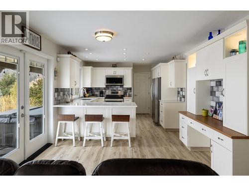5432 Rochdell Road, Coldstream, BC - Indoor Photo Showing Kitchen
