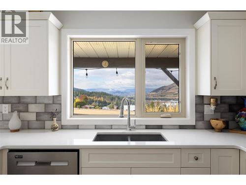 5432 Rochdell Road, Coldstream, BC - Indoor Photo Showing Kitchen With Double Sink
