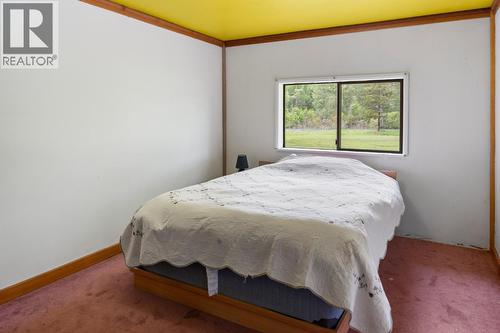 209 Lardeau River Road, Lardeau, BC - Indoor Photo Showing Bedroom