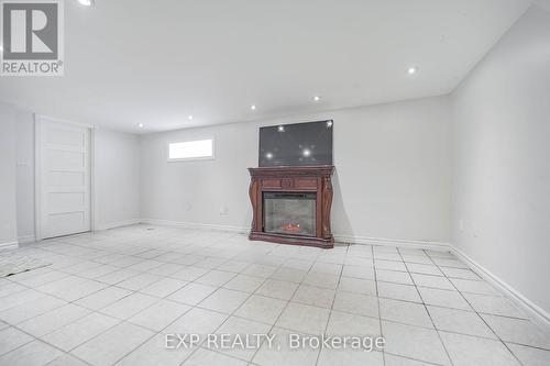 1331 St. James Avenue, Mississauga, ON - Indoor