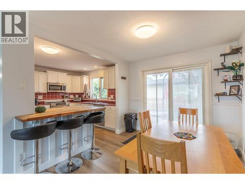 Kitchen & dining room - 2401 40 Avenue, Vernon, BC - Indoor