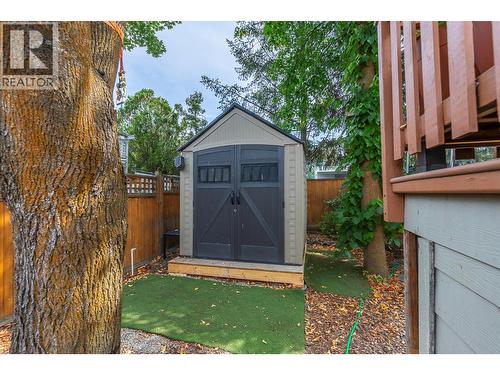 2401 40 Avenue, Vernon, BC - Outdoor