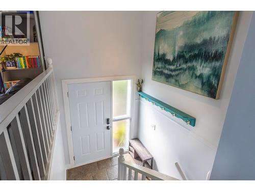 Foyer - 2401 40 Avenue, Vernon, BC - Indoor Photo Showing Other Room