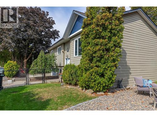 2401 40 Avenue, Vernon, BC - Outdoor With Exterior