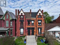 165 EMERALD STREET N  Hamilton, ON L8L 5K9