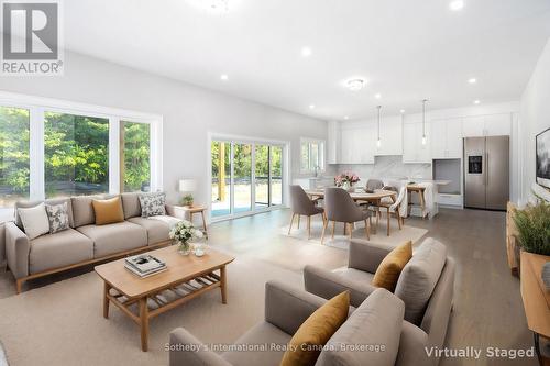 124 Equality Drive, Meaford, ON - Indoor Photo Showing Living Room