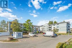 200 - 214 VIEWMOUNT DRIVE  Ottawa, ON K2E 7X3