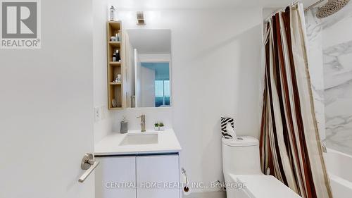 626 - 1100 Sheppard Avenue W, Toronto, ON - Indoor Photo Showing Bathroom