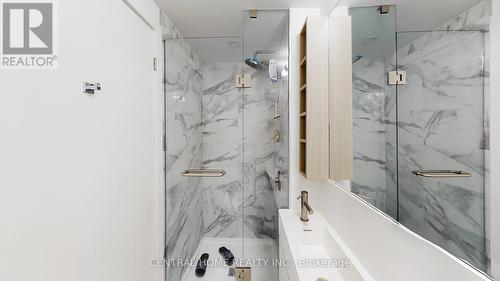 626 - 1100 Sheppard Avenue W, Toronto, ON - Indoor Photo Showing Bathroom