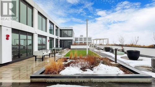 626 - 1100 Sheppard Avenue W, Toronto, ON - Outdoor