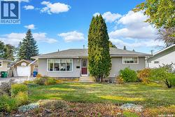 55 McAskill CRESCENT  Saskatoon, SK S7J 3K1