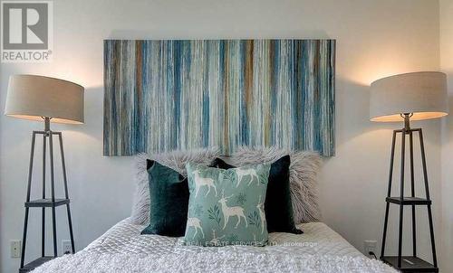 Th7 - 121 Mcmahon Drive, Toronto, ON - Indoor