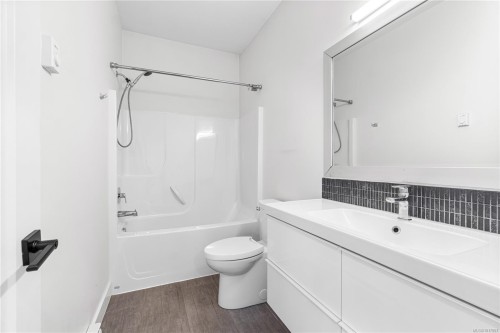 210 Crestline Terr, Nanaimo, BC 