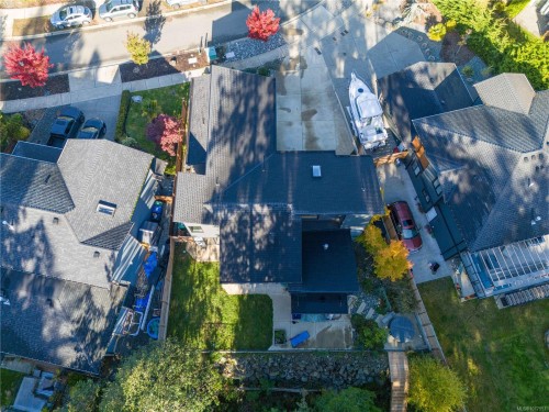 210 Crestline Terr, Nanaimo, BC 