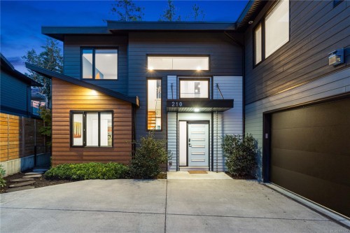 210 Crestline Terr, Nanaimo, BC 