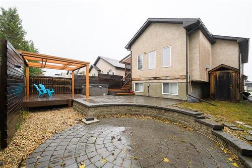 154 Heartstone Dr, Winnipeg, MB 