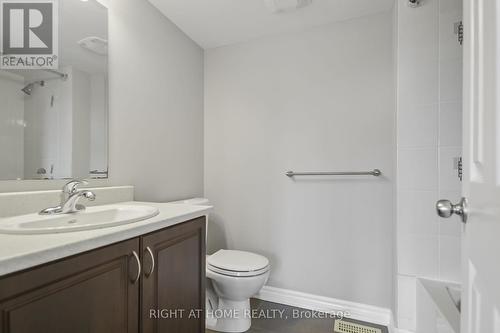 B - 1120 Klondike Road, Ottawa, ON - Indoor Photo Showing Bathroom