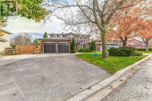 40 DAWNRIDGE TRAIL  Brampton, ON L6Z 2A1