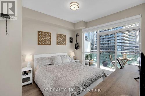 1002 - 16 Brookers Lane E, Toronto, ON - Indoor Photo Showing Bedroom