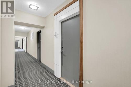 1002 - 16 Brookers Lane E, Toronto, ON - Indoor Photo Showing Other Room