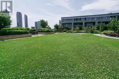 1002 - 16 Brookers Lane E, Toronto, ON - Outdoor