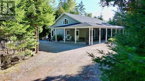 51 LAKEWOOD COUNTRY LANE  Northern Bruce Peninsula, ON N0H 1W0