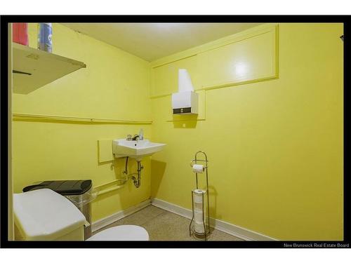 569 Woodstock Rd, Fredericton, NB 