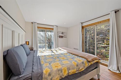 Primary bedroom - 3020 Ch. Du Lac-Du-Raquetteur, Mont-Blanc, QC - Indoor Photo Showing Bedroom