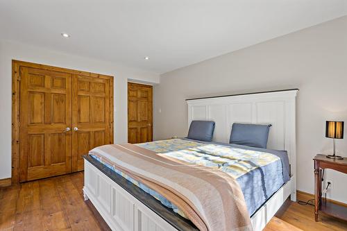 Primary bedroom - 3020 Ch. Du Lac-Du-Raquetteur, Mont-Blanc, QC - Indoor Photo Showing Bedroom