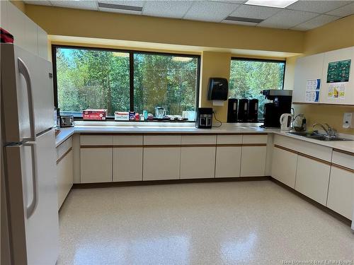 650 Montgomery St, Fredericton, NB 